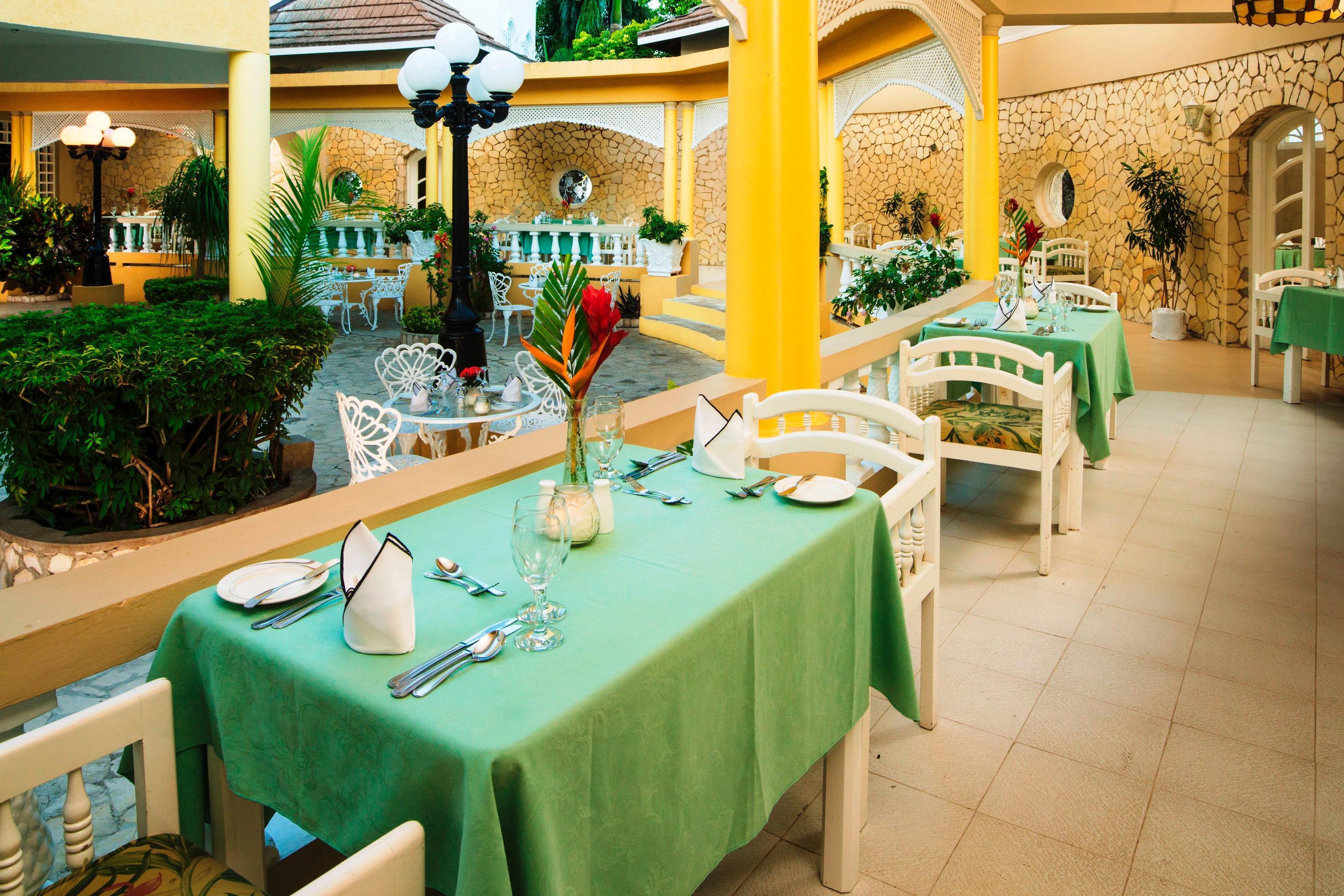 Seagarden Beach Resort Монтего-Бей Екстер'єр фото